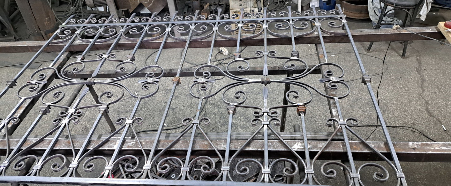 Fenstergitter individuelle Gestaltung 