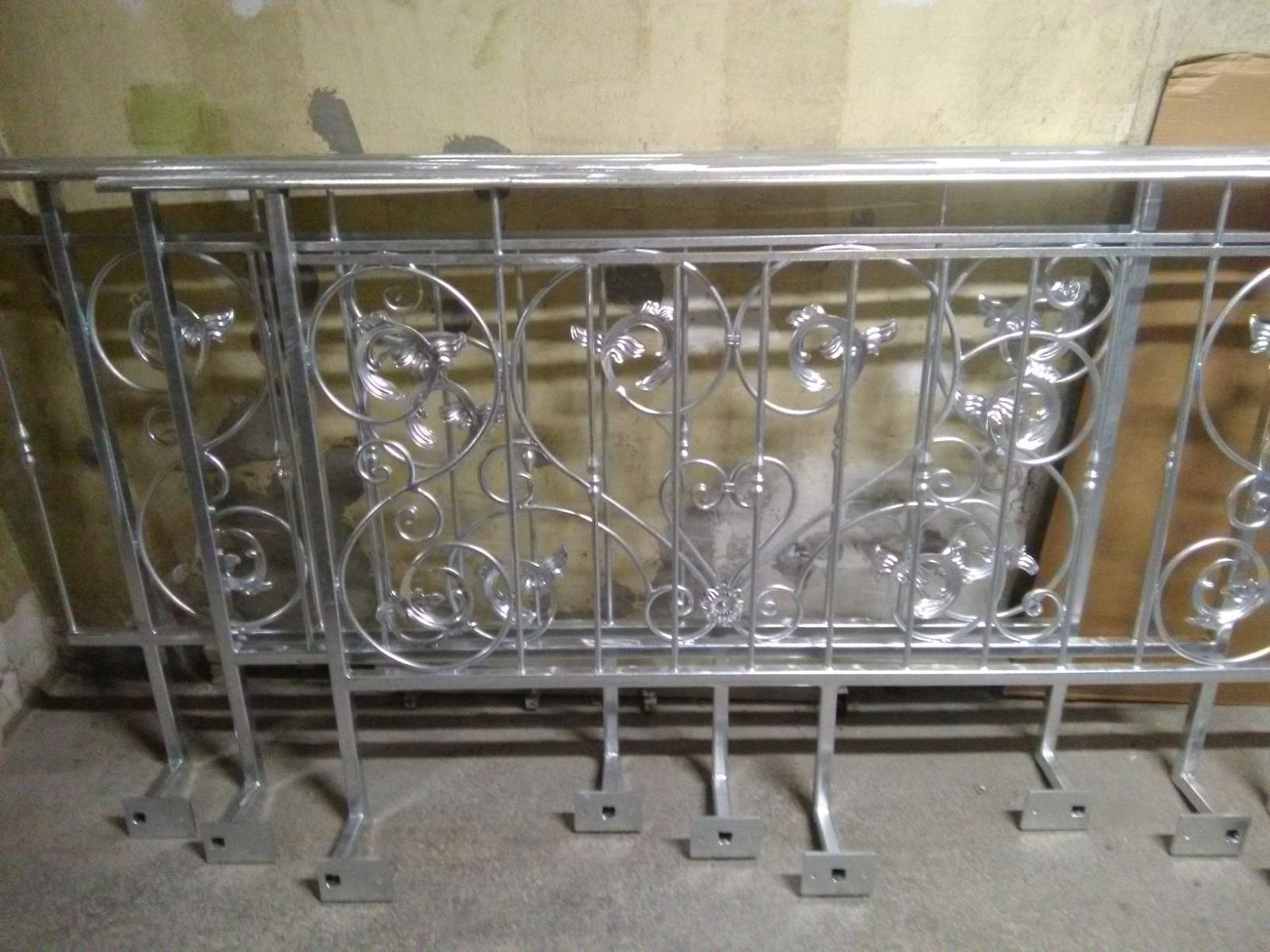 Französische Balkone aus Schmiedeeisen 